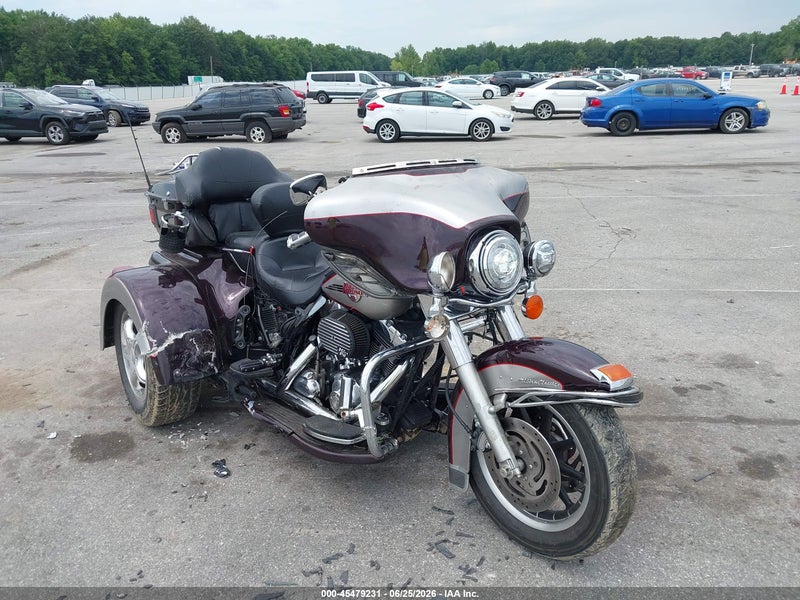 2007 Harley-davidson Flhtcui   Maroon vin: 1HD1FC4167Y618456