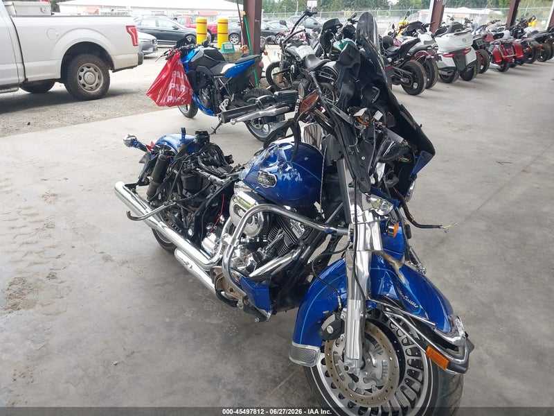 2010 Harley-davidson Flhtcu   Синий vin: 1HD1FC418AB641523
