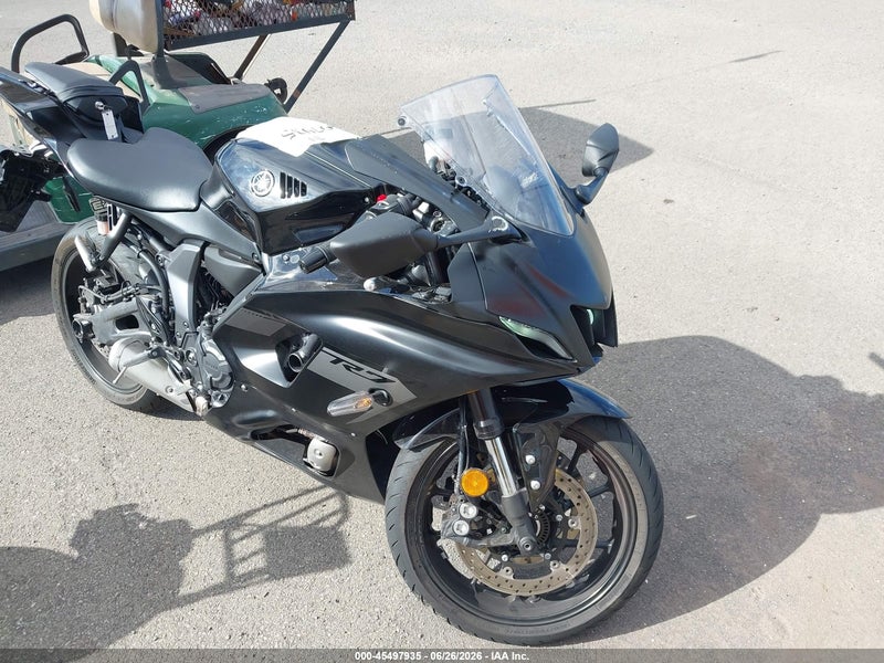 2025 Yamaha Yzfr7   Black vin: JYARM38E8SA016744