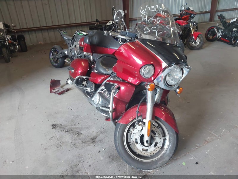 2010 Kawasaki Vn1700 A Red vin: JKBVNRA13AA003060