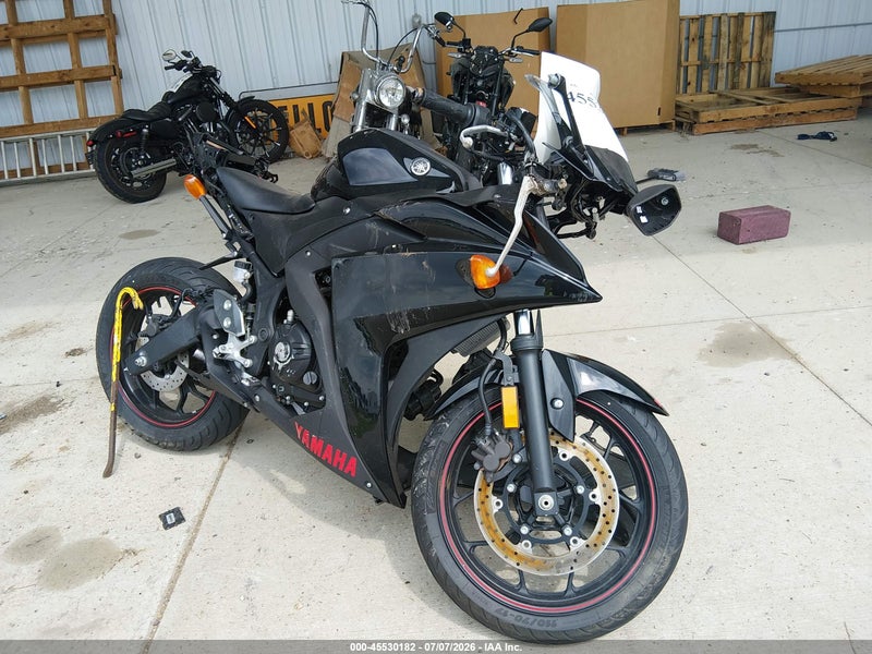 2015 Yamaha Yzfr3   Black vin: MH3RH06Y5FK004458