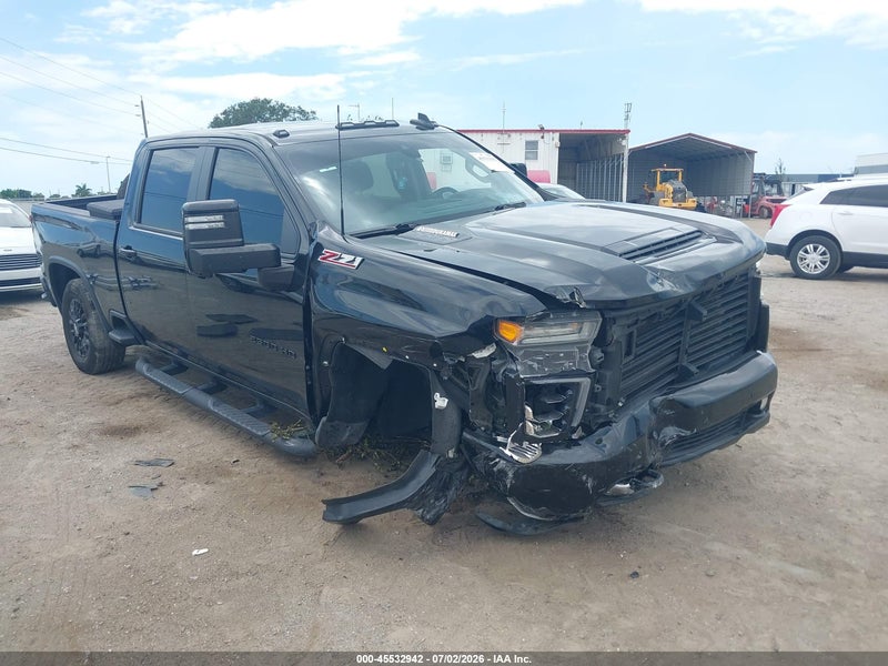 2021 Chevrolet Silverado 2500hd   Black vin: 1GC4YPEY7MF274820
