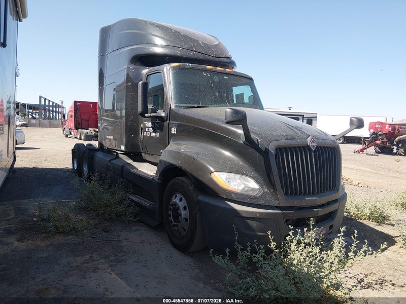2020 International Lt   vin: 3HSDZTZR2LN849883