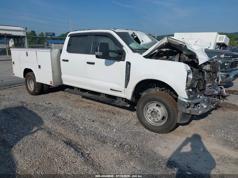 2024 Ford F-350 Chassis Lariat/xl/xlt White vin: 1FD8W3HTXREF15844