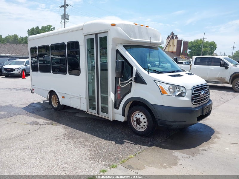 2018 Ford Transit-350 Cutaway   White vin: 1FDES6PM2JKB31878