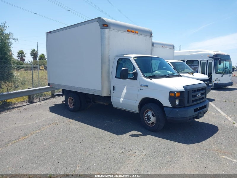 2016 Ford E-350 Cutaway   White vin: 1FDWE3FL3GDC15725