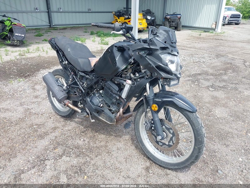2017 Kawasaki Kle300 C Black vin: JKALE8C15HDA00739