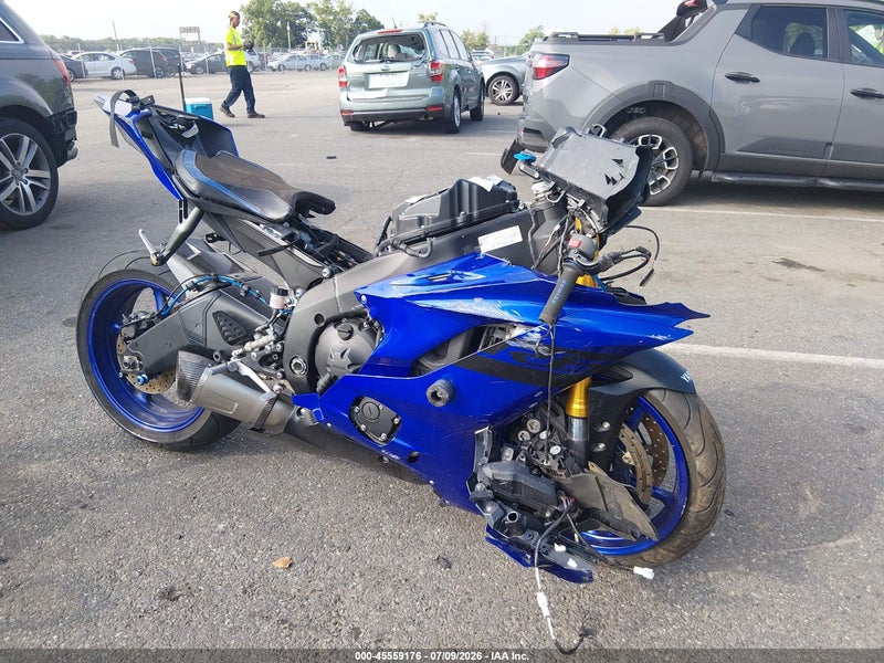 2018 Yamaha Yzfr6   Blue vin: JYARJ28E4JA002759