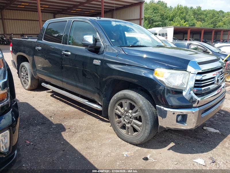 2017 Toyota Tundra   Серый vin: 5TFAY5F11HX637508