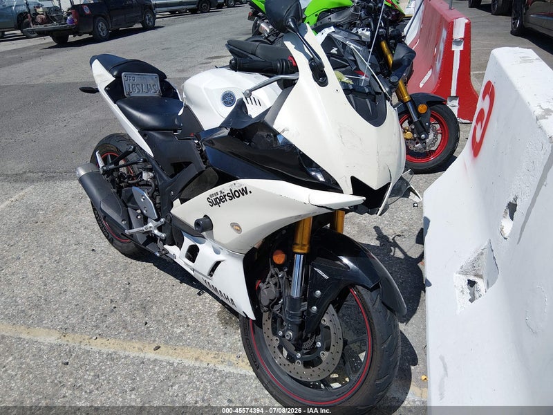 2019 Yamaha Yzfr3 A White vin: MH3RH18Y5KK002187