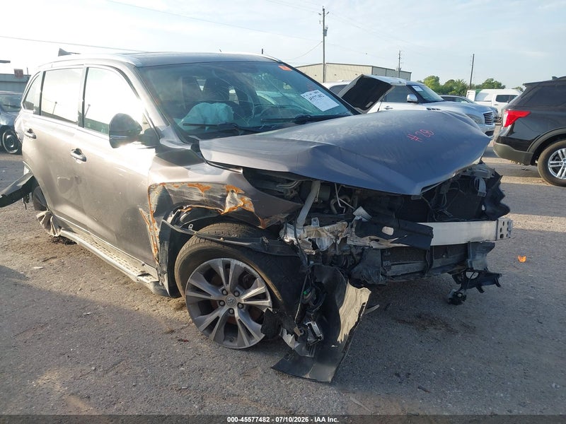 2015 Toyota Highlander Xle V6 vin: 5TDKKRFH8FS100924