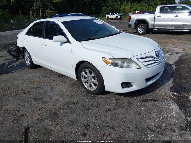 2010 Toyota Camry Le White vin: 4T4BF3EK9AR070983