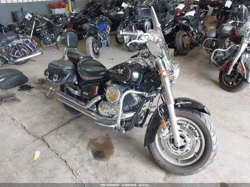 2004 Yamaha Xvs1100 A Black vin: JYAVP11E04A050586