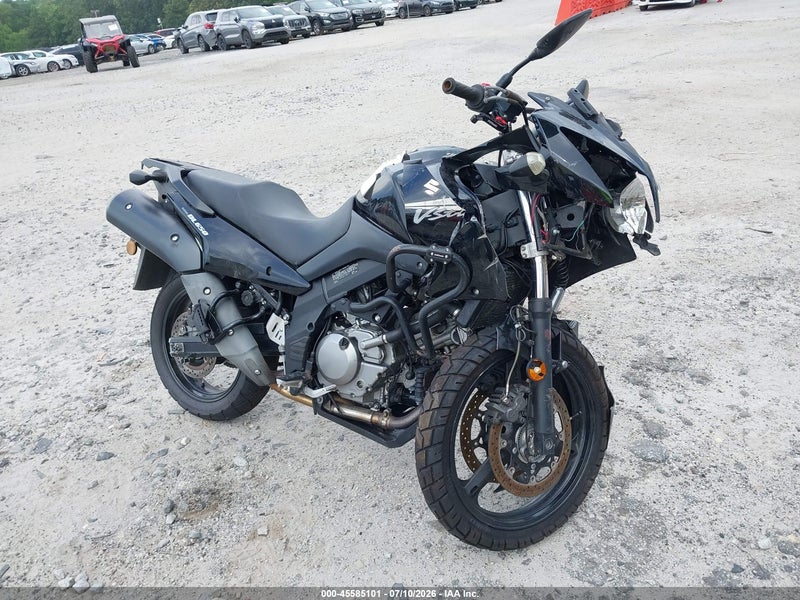 2011 Suzuki Dl650 A Black vin: JS1VP54B4B2100033