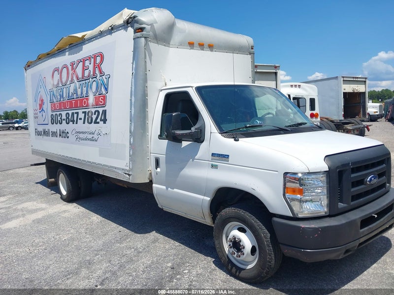 2017 Ford E-350 Cutaway   White vin: 1FDWE3F61HDC43549