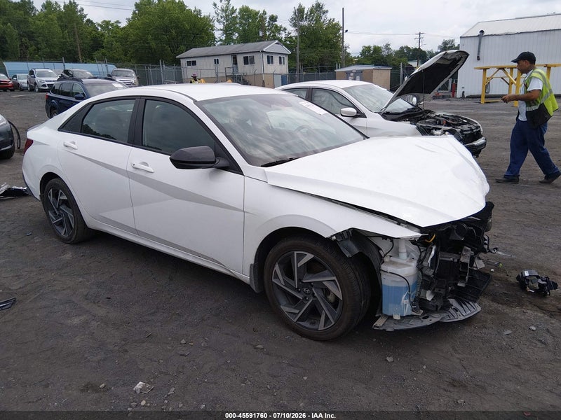 2025 Hyundai Elantra Sel Sport White vin: KMHLM4DGXSU882477