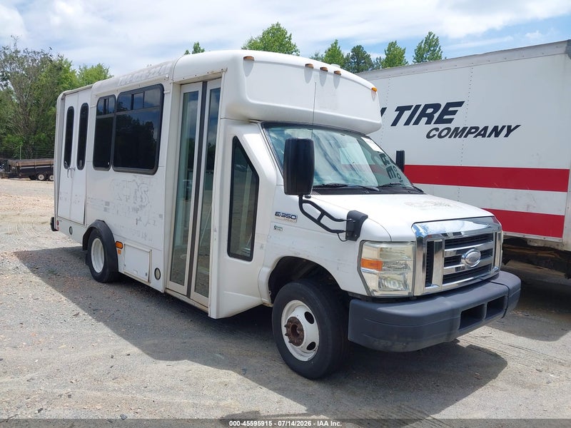 2015 Ford E-350 Cutaway   White vin: 1FDEE3FL1FDA15663