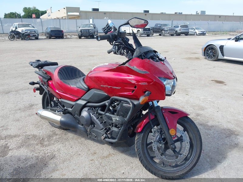 2017 Honda Ctx700 D Красный vin: JH2RC6943HK300260