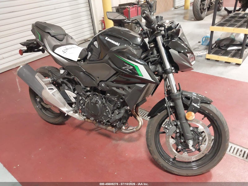 2025 Kawasaki Er500   Black vin: ML5ERGE13SDA59557