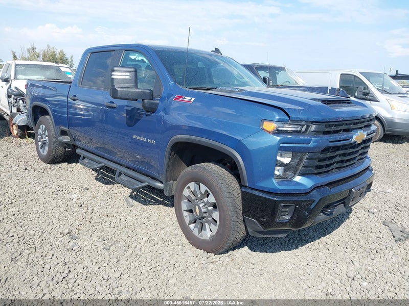 2025 Chevrolet Silverado 2500hd 4wd  Standard Bed Custom Blue vin: 2GC4KMEY7S1109077