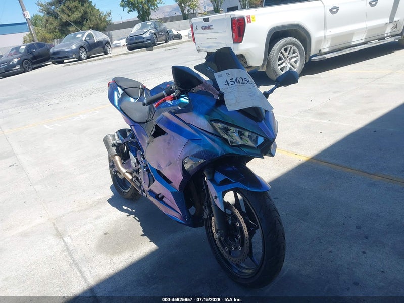 2023 Kawasaki Ex400   Blue vin: JKAEXKH10PDAP6375