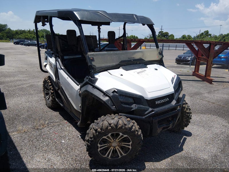 2016 Honda Sxs1000 M5 White vin: 1HFVE0422G4006961