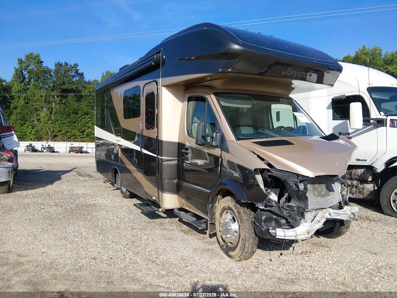2018 Mercedes Sprinter 3500   Brown vin: WDAPF4CC7J9754314