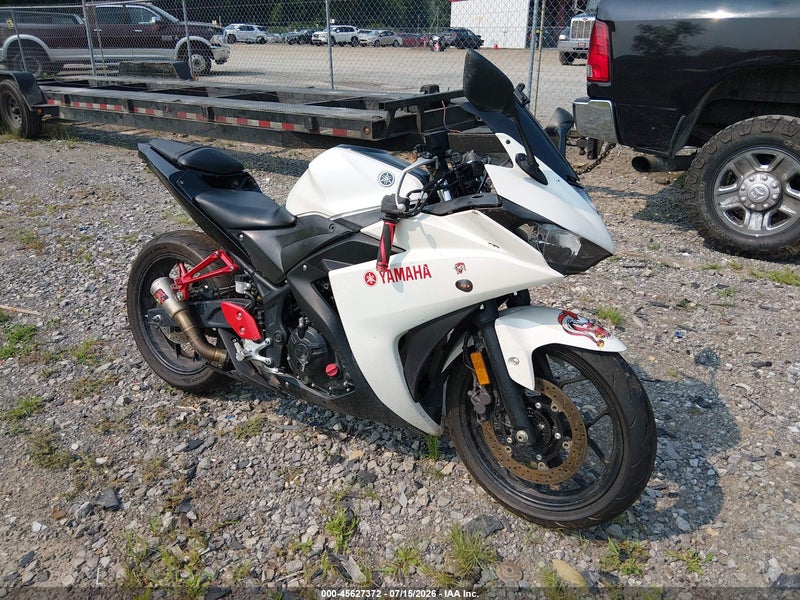 2017 Yamaha Yzfr3 A White vin: MH3RH15Y6HK002714