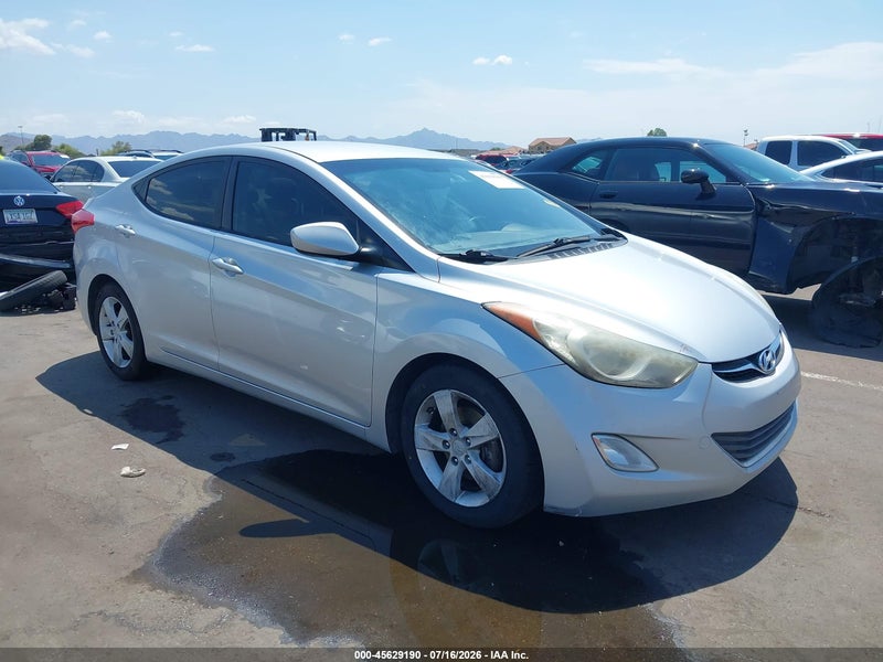 2013 Hyundai Elantra Gls vin: 5NPDH4AE2DH439270