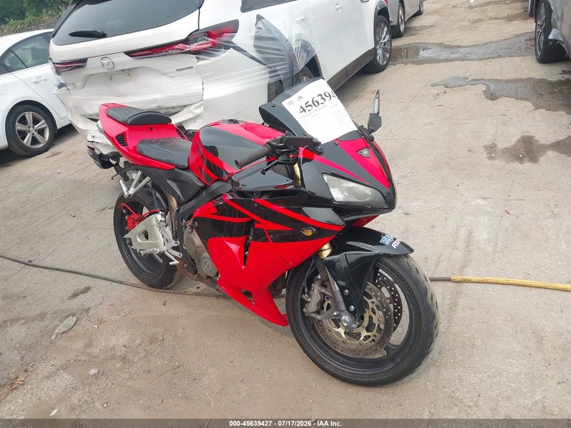 2005 Honda Cbr600 Rr Red vin: JH2PC37085M207319