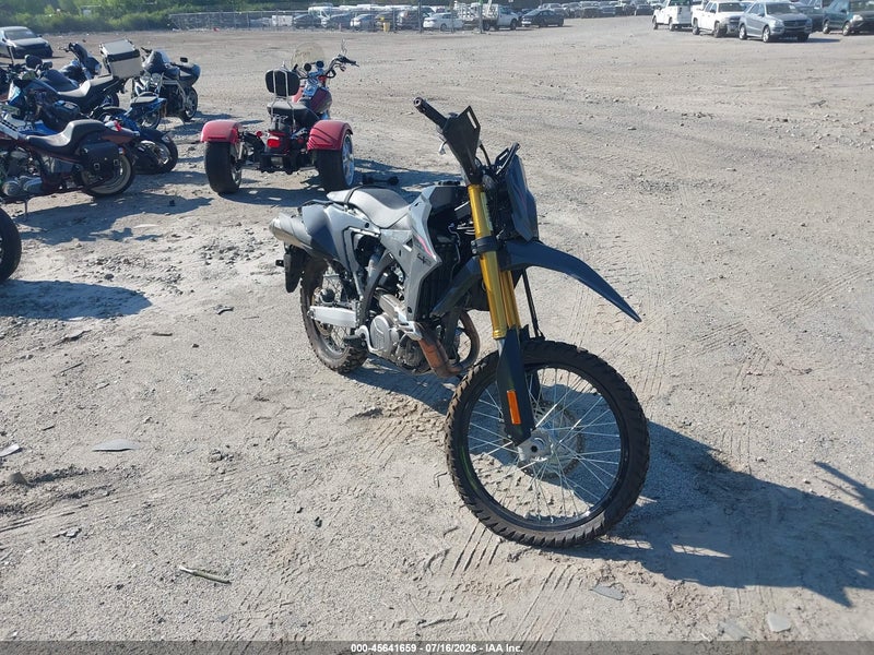 2025 Suzuki Dr-z400 S Серый vin: JS1ER11E7S7100614