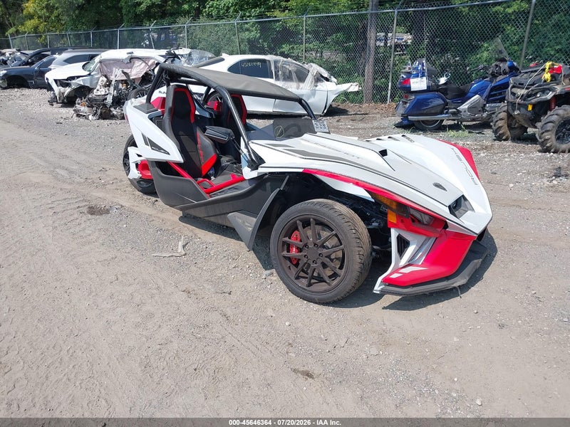 2024 Polaris Slingshot   White vin: 57XAALHB4R8162647