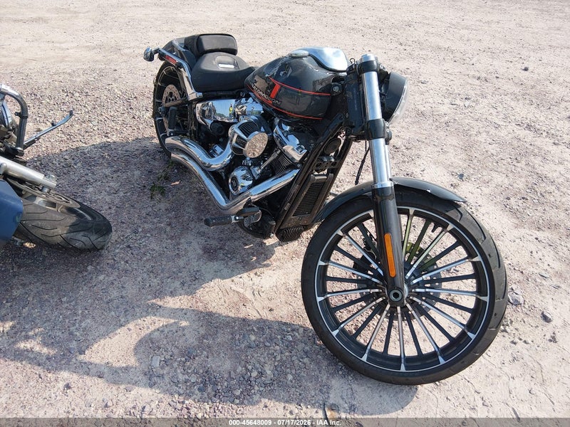 2024 Harley-davidson Fxbr   Black vin: 1HD1YEZ17RB018808