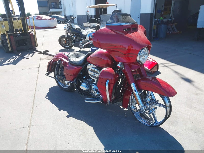 2016 Harley-davidson Flhxse Cvo Street Glide Red vin: 1HD1PXN39GB963617