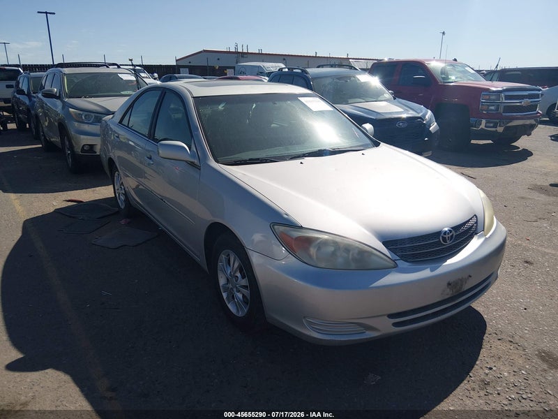 2004 Toyota Camry Le V6 vin: 4T1BF30K94U580787