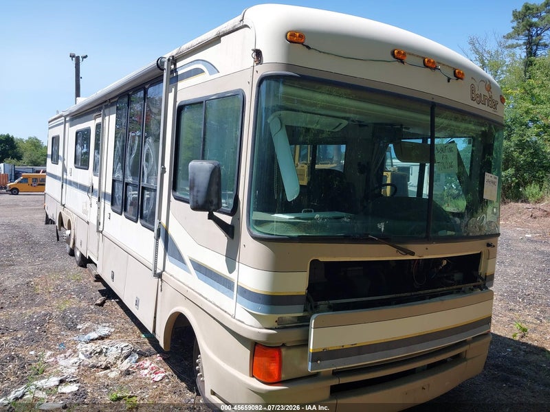 1997 Ford F530 Super Duty White vin: 3FCMF53G8VJA04759