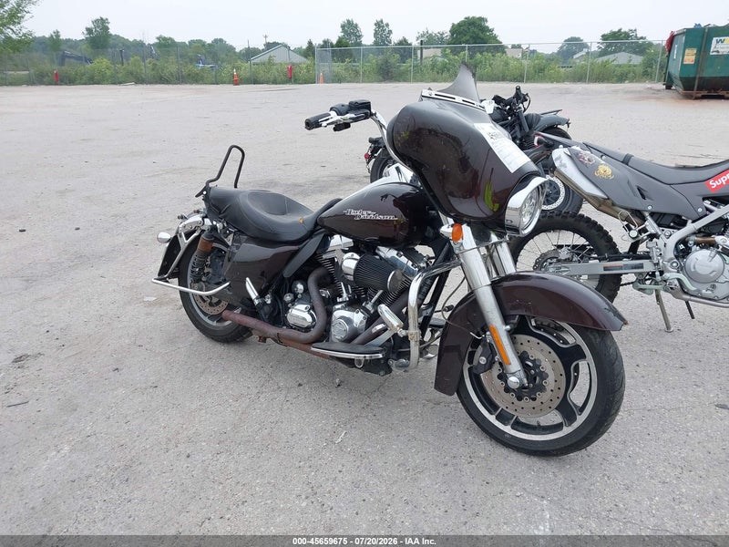2011 Harley-davidson Flhx   Black vin: 1HD1KB416BB603361
