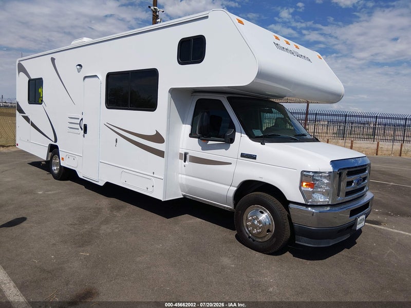 2021 Winnebago Minnie Winnie   Белый vin: 1FDXE4FNXMDC02672
