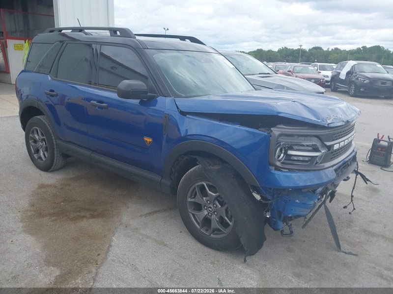 2024 Ford Bronco Sport Badlands Blue vin: 3FMCR9D97RRF67721