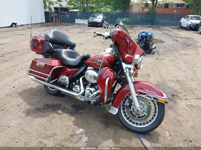 2010 Harley-davidson Flhtcu   Red vin: 1HD1FC415AB668601