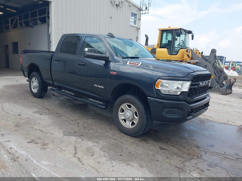 2020 Ram 3500 Tradesman  4x4 6'4 Box Black vin: 3C63R3CJ5LG221593