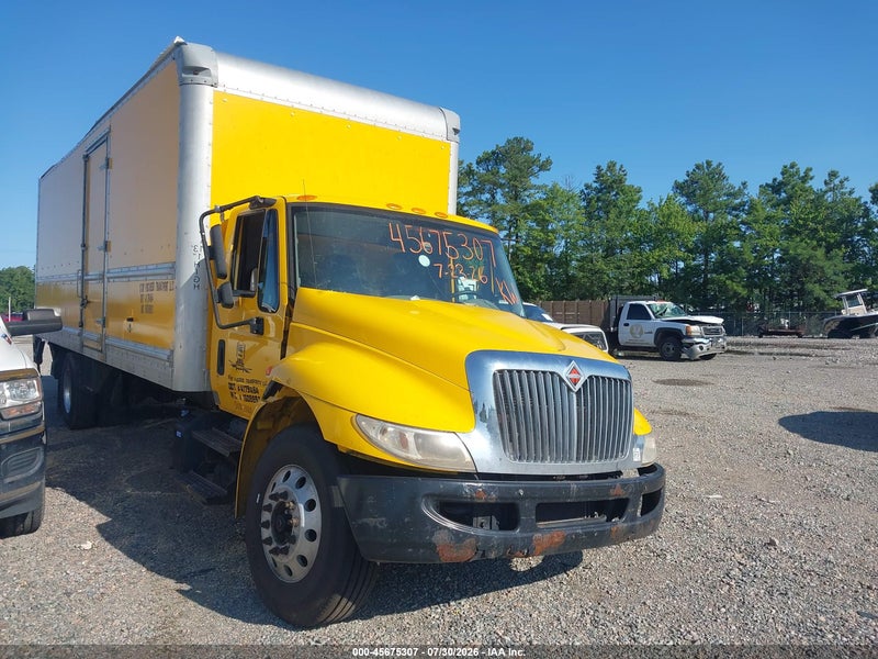 2018 International Durastar 4300   Yellow vin: 1HTMMMML0JH544134