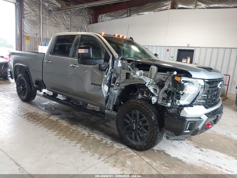 2025 Chevrolet Silverado 2500hd 4wd  Standard Bed Lt Gray vin: 2GC4KNE7XS1233745