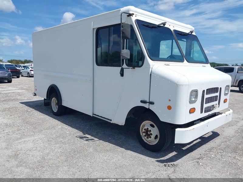 2019 Ford E-350 Stripped   White vin: 1FC3E3K62KDC00388