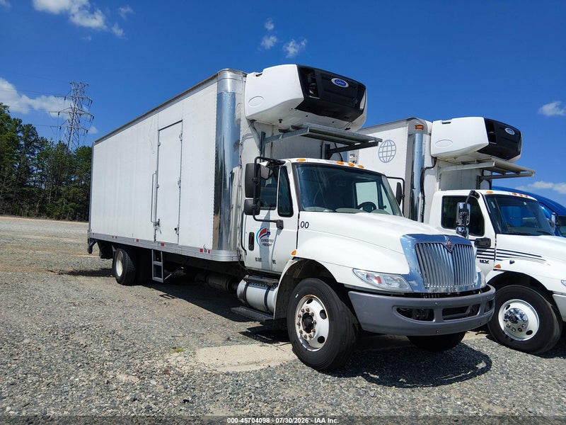 2016 International 4000 4300 White vin: 1HTMMMML2GH081728