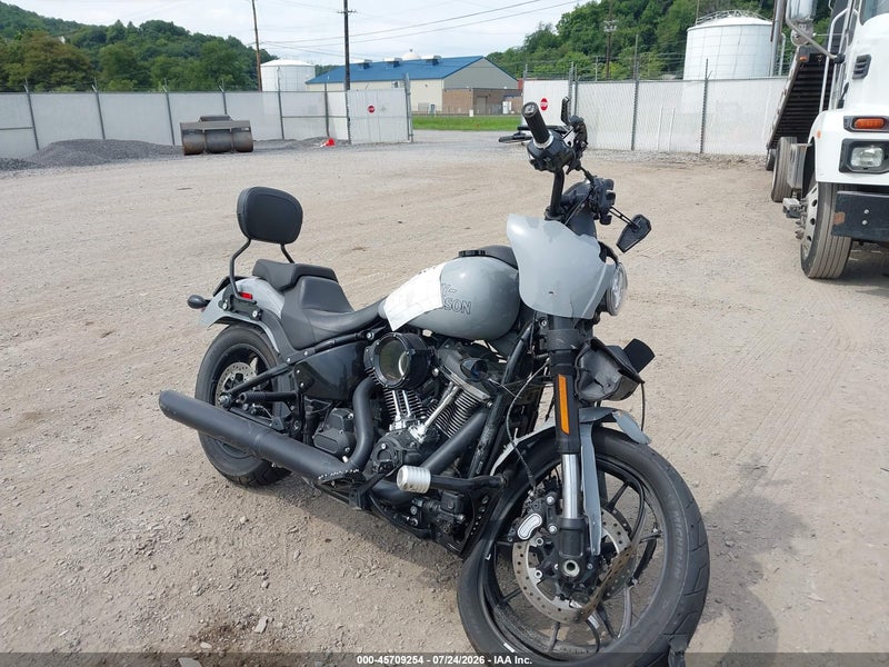 2025 Harley-davidson Fxlrs   Gray vin: 1HD1YWA1XSB039014