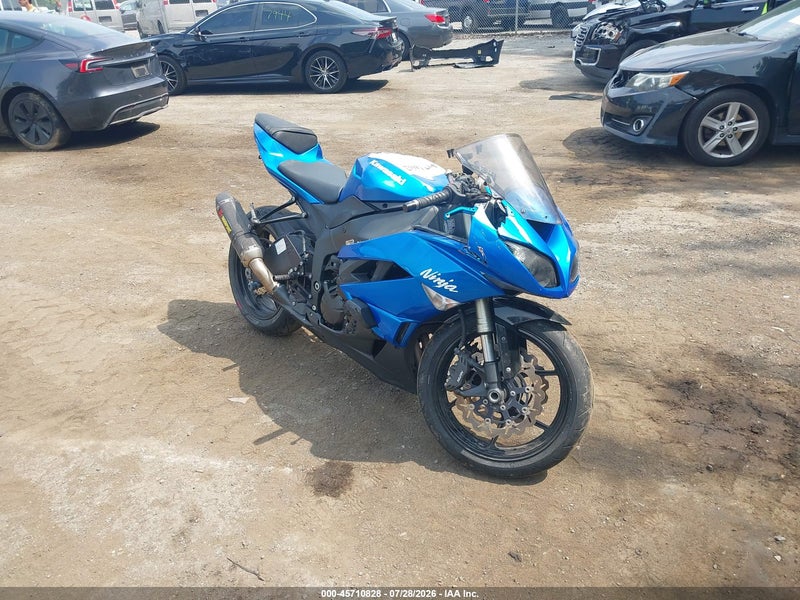 2009 Kawasaki Zx600 R Синий vin: JKAZX4R1X9A010381