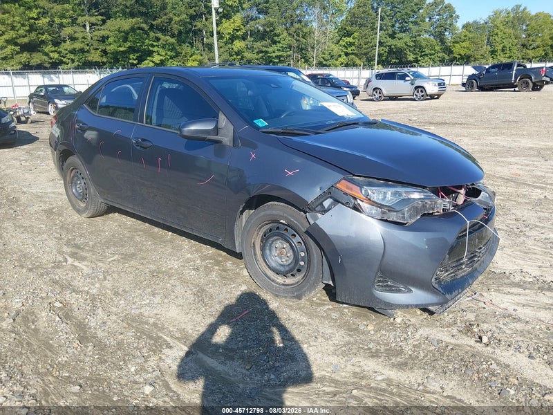 2018 Toyota Corolla Le vin: 5YFBURHE5JP792946