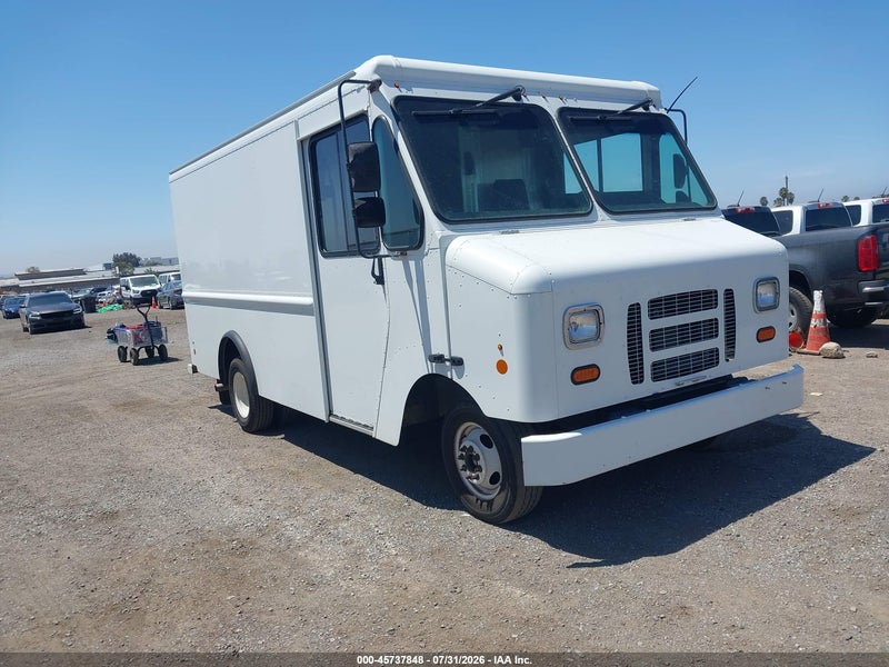 2018 Ford E-350 Stripped   White vin: 1FC3E3K64JDC33150