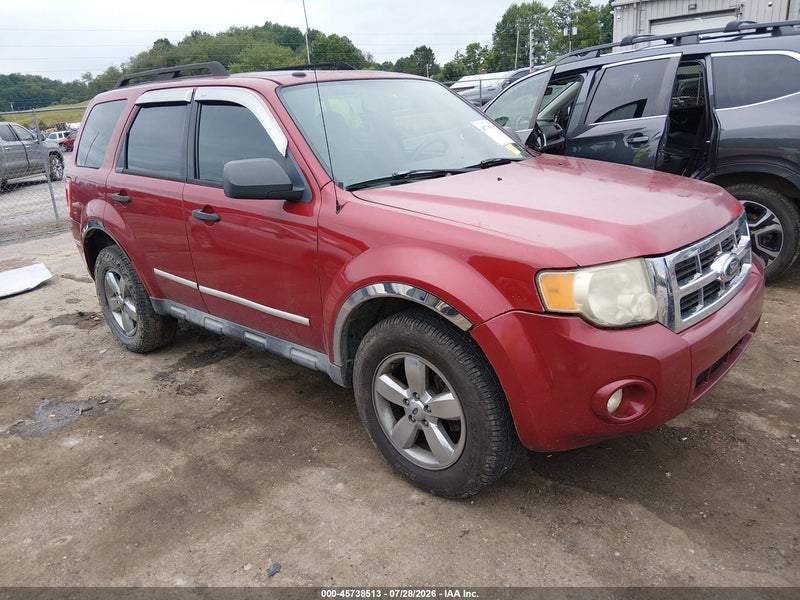 2010 Ford Escape Xlt vin: 1FMCU9DG8AKB54700